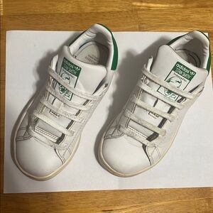 Adidas Stan Smith Sneakers sz 11 toddler